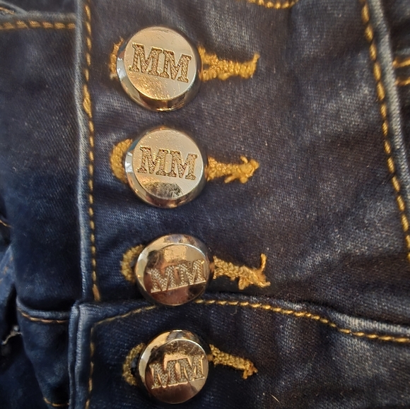 Columbian Jeans - Picture 2 of 4